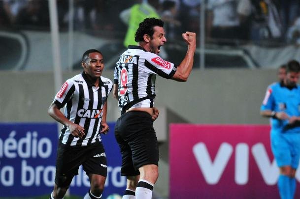 Atltico e Sport se enfrentaram, no Independncia, pela nona rodada do Campeonato Brasileiro