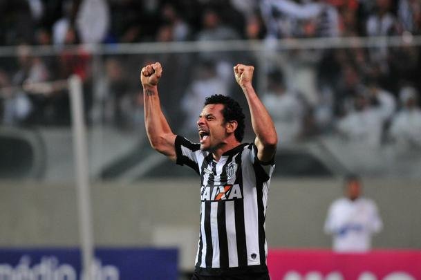 Atltico e Sport se enfrentaram, no Independncia, pela nona rodada do Campeonato Brasileiro