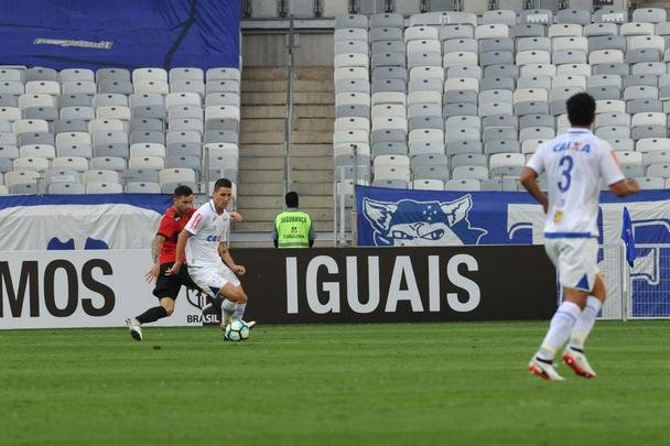 Imagens da partida entre Cruzeiro e Sport, duelo vlido pela 21 rodada da Srie A do Campeonato Brasileiro