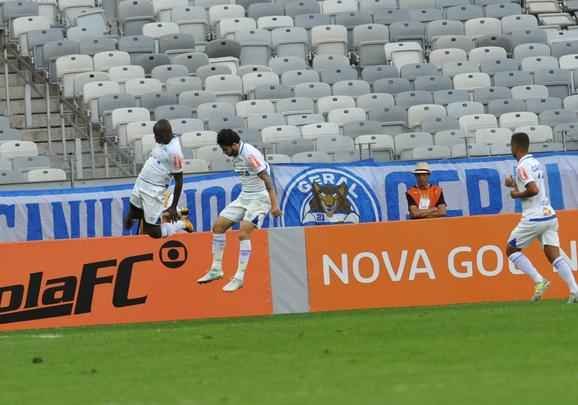 Imagens da partida entre Cruzeiro e Sport, duelo vlido pela 21 rodada da Srie A do Campeonato Brasileiro