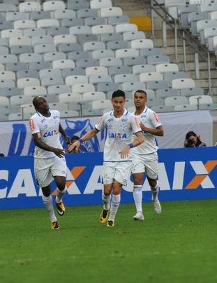 Imagens da partida entre Cruzeiro e Sport, duelo vlido pela 21 rodada da Srie A do Campeonato Brasileiro
