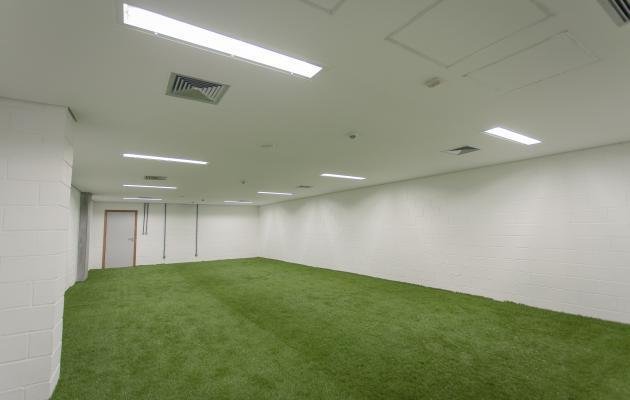 A Arena Fonte Nova, em Salvador, foi inaugurada em 7 de abril de 2013, tem capacidade para 48.747 espectadores, e receber seis jogos da Copa do Mundo