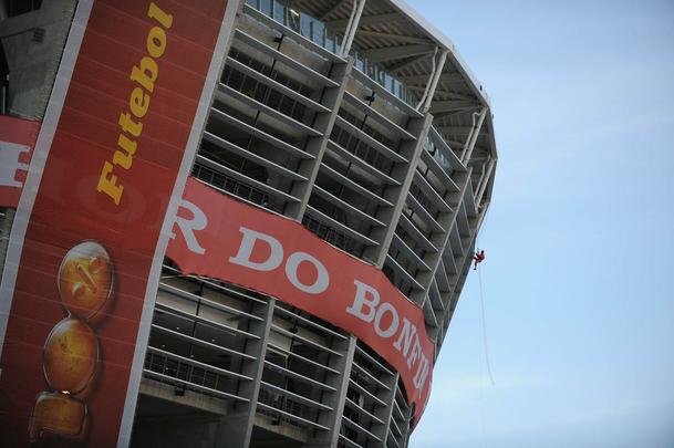 A Arena Fonte Nova, em Salvador, foi inaugurada em 7 de abril de 2013, tem capacidade para 48.747 espectadores, e receber seis jogos da Copa do Mundo