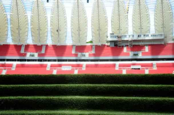 O Beira-Rio, em Porto Alegre, foi inaugurado em 20 de janeiro de 2014, tem capacidade para 51.300 espectadores e receber cinco jogos da Copa do Mundo