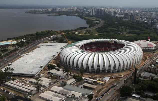 O Beira-Rio, em Porto Alegre, foi inaugurado em 20 de janeiro de 2014, tem capacidade para 51.300 espectadores, e receber cinco jogos da Copa do Mundo