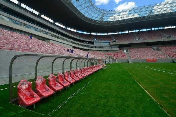 A Arena Pernambuco, em Recife, foi inaugurada em 20 de maio de 2013, tem capacidade para 46.214 espectadores e receber cinco jogos da Copa do Mundo