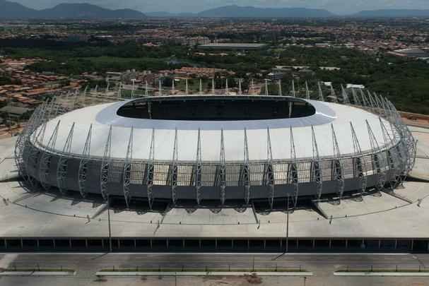 A Arena Castelão, em Fortaleza, foi inaugurada em 16 de dezembro de 2012, tem capacidade para 63.903 espectadores e receberá seis jogos da Copa do Mundo