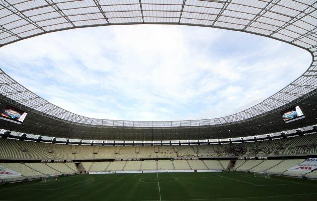 A Arena Castelão, em Fortaleza, foi inaugurada em 16 de dezembro de 2012, tem capacidade para 63.903 espectadores e receberá seis jogos da Copa do Mundo