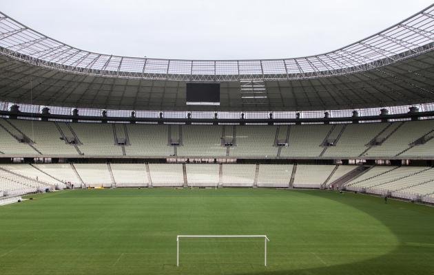 A Arena Castelão, em Fortaleza, foi inaugurada em 16 de dezembro de 2012, tem capacidade para 63.903 espectadores e receberá seis jogos da Copa do Mundo
