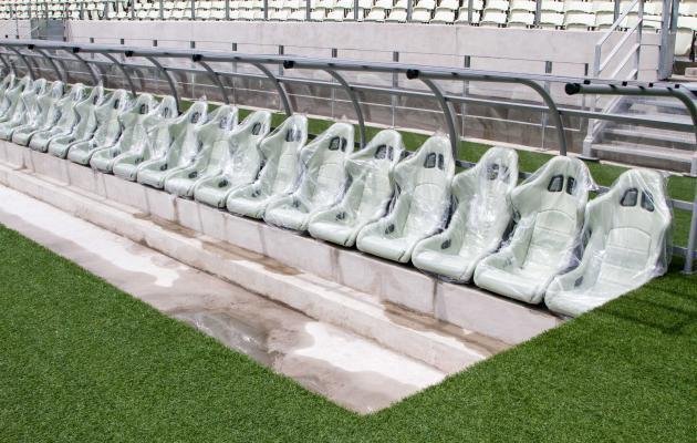 A Arena Castelão, em Fortaleza, foi inaugurada em 16 de dezembro de 2012, tem capacidade para 63.903 espectadores e receberá seis jogos da Copa do Mundo