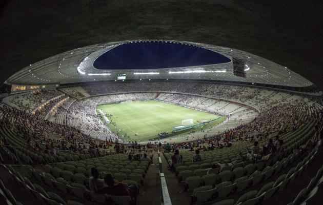 A Arena Castelão, em Fortaleza, foi inaugurada em 16 de dezembro de 2012, tem capacidade para 63.903 espectadores e receberá seis jogos da Copa do Mundo
