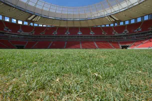O Estdio Nacional Man Garrincha, de Braslia, foi inaugurado em 18 de maio de 2013, tem capacidade para 70.824 espectadores e receber sete jogos da Copa do Mundo