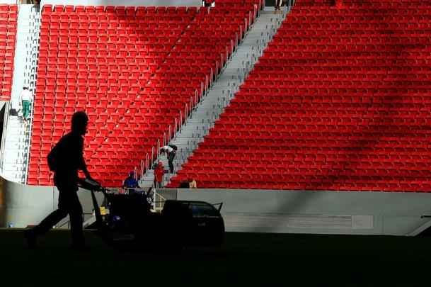O Estdio Nacional Mane Garrincha, de Braslia, foi inaugurado em 18 de maio de 2013, tem capacidade para 70.824 espectadores e receber sete jogos da Copa do Mundo