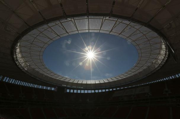 O Estdio Nacional Man Garrincha, de Braslia, foi inaugurado em 18 de maio de 2013, tem capacidade para 70.824 espectadores e receber sete jogos da Copa do Mundo