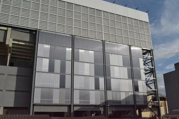 A Arena da Baixada, em Curitiba, tem sua inauguração programada para 30 de abril de 2014, terá capacidade para 41.456 espectadores e receberá quatro jogos na Copa do Mundo