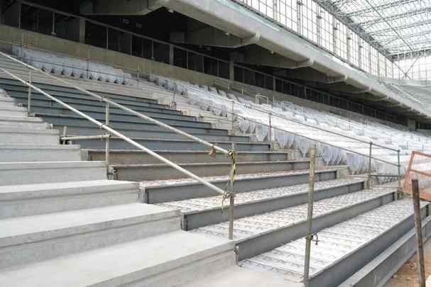 A Arena da Baixada, em Curitiba, tem sua inauguração programada para 30 de abril de 2014, terá capacidade para 41.456 espectadores e receberá quatro jogos na Copa do Mundo