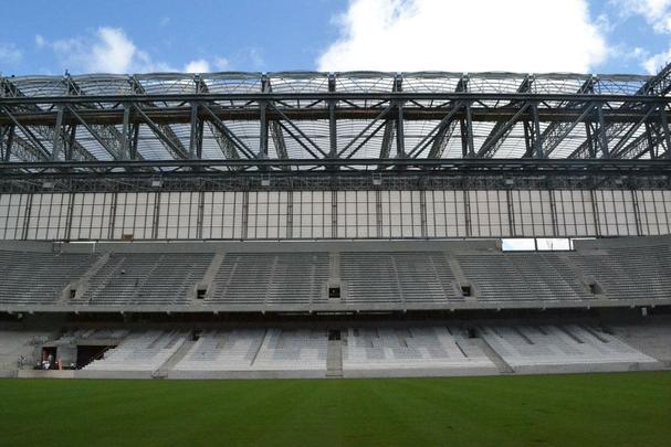 A Arena da Baixada, em Curitiba, tem sua inauguração programada para 30 de abril de 2014, terá capacidade para 41.456 espectadores e receberá quatro jogos na Copa do Mundo
