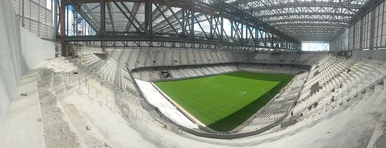 A Arena da Baixada, em Curitiba, tem sua inauguração programada para 30 de abril de 2014, terá capacidade para 41.456 espectadores e receberá quatro jogos na Copa do Mundo