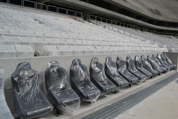 A Arena da Baixada, em Curitiba, tem sua inauguração programada para 30 de abril de 2014, terá capacidade para 41.456 espectadores e receberá quatro jogos na Copa do Mundo