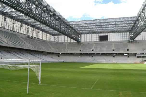 A Arena da Baixada, em Curitiba, tem sua inauguração programada para 30 de abril de 2014, terá capacidade para 41.456 espectadores e receberá quatro jogos na Copa do Mundo