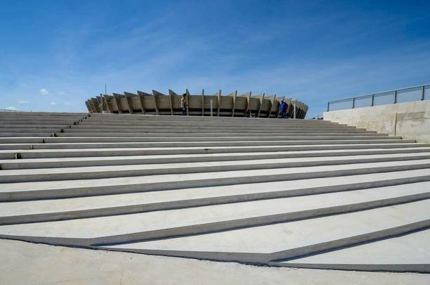 O Mineiro, em Belo Horizonte, foi inaugurado em 21 de dezembro de 2012, tem capacidade para 62.160 espectadores e receber seis jogos da Copa do Mundo