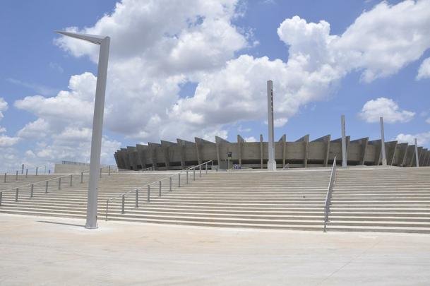 O Mineiro, em Belo Horizonte, foi inaugurado em 21 de dezembro de 2012, tem capacidade para 62.160 espectadores e receber seis jogos da Copa do Mundo