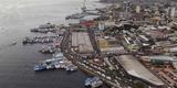 Porto de Manaus -  o maior porto flutuante do mundo. Pode operar com quatro navios simultaneamente em qualquer perodo do ano e mais trs navios durante a cheia do Rio Negro nos beros fixos Paredo e TC (Plataforma Malcher)