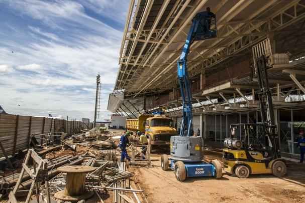 Aeroporto Internacional de Vrzea Grande (Marechal Rondon) -  Reforma e modernizao do terminal de passageiros, adequao do sistema virio e construo de estacionamento 