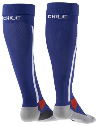 Uniformes do Chile, produzidos pela Puma, para a Copa do Mundo de 2014