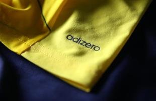 Uniforme da sele��o colombiana para a Copa do Mundo de 2014 foi fornecido pela Adidas