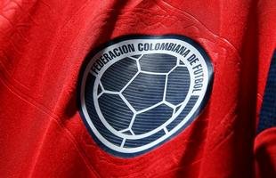 Uniforme da sele��o colombiana para a Copa do Mundo de 2014 foi fornecido pela Adidas