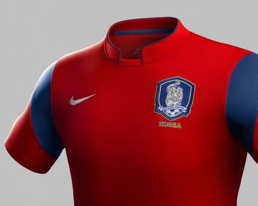 Uniformes da Coreia do Sul para a Copa do Mundo 2014 foram produzidos pela Nike