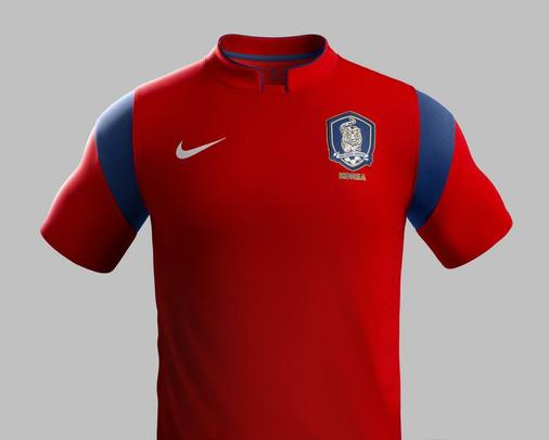 Uniformes da Coreia do Sul para a Copa do Mundo 2014 foram produzidos pela Nike