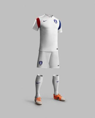 Uniformes da Coreia do Sul para a Copa do Mundo 2014 foram produzidos pela Nike
