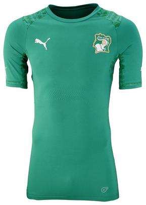Uniforme da Costa do Marfim para a Copa do Mundo 2014 foi produzido pela Puma