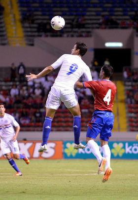 A Lotto forneceu o uniforme da Costa Rica para a Copa do Mundo de 2014