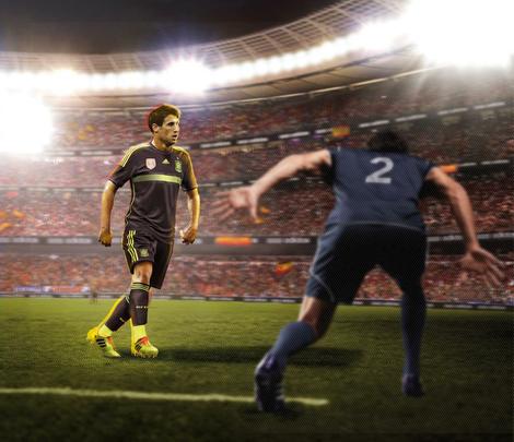 Uniformes da Espanha, produzidos pela Adidas, para a Copa do Mundo de 2014