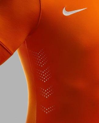 Uniformes da Holanda, produzidos pela Nike, para a Copa do Mundo de 2014