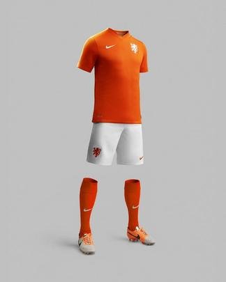 Uniformes da Holanda, produzidos pela Nike, para a Copa do Mundo de 2014