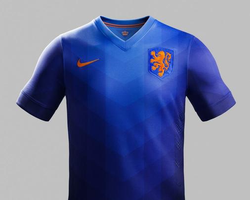 Uniformes da Holanda, produzidos pela Nike, para a Copa do Mundo de 2014