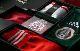 Uniformes do Mxico, produzidos pela Adidas, para a Copa do Mundo de 2014