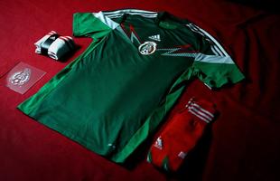 Uniformes do Mxico, produzidos pela Adidas, para a Copa do Mundo de 2014