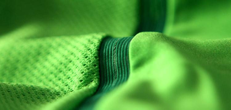 Uniformes da Nigria, confeccionados pela Adidas, para a Copa do Mundo de 2014