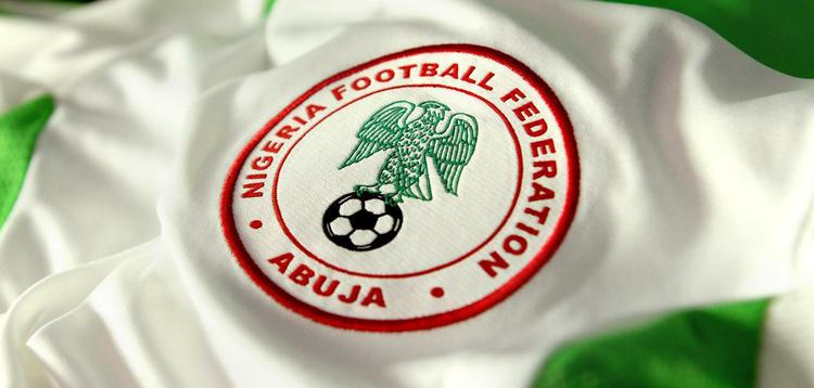 Uniformes da Nigria, confeccionados pela Adidas, para a Copa do Mundo de 2014