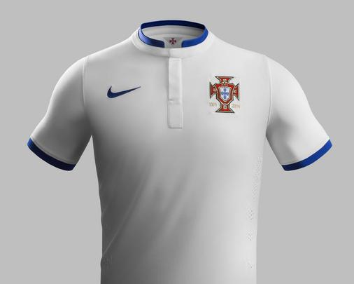 Uniformes de Portugal, produzidos pela Nike, para a Copa do Mundo de 2014