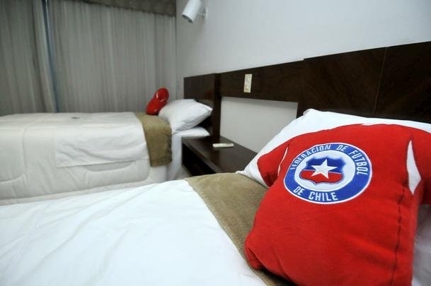 Com nova identidade visual, Toca da Raposa II j est pronta para receber a Seleo Chilena durante a Copa