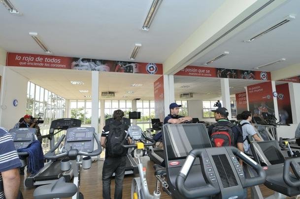 Com nova identidade visual, Toca da Raposa II j est pronta para receber a Seleo Chilena durante a Copa