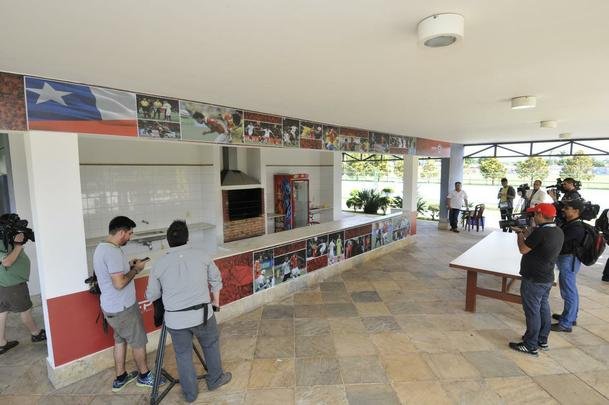 Com nova identidade visual, Toca da Raposa II j est pronta para receber a Seleo Chilena durante a Copa