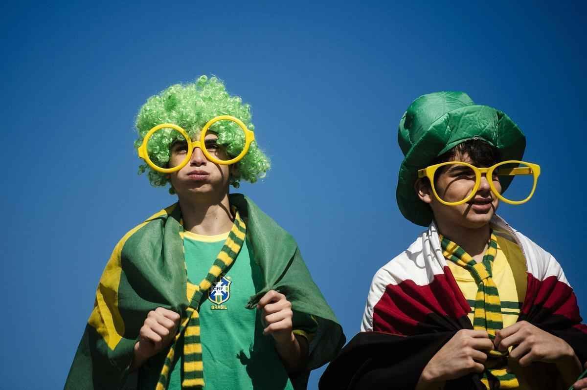Torcedores de Brasil e Crocia chegaram com mais de quatro horas de antecedncia para assistir primeiro jogo da Copa do Mundo