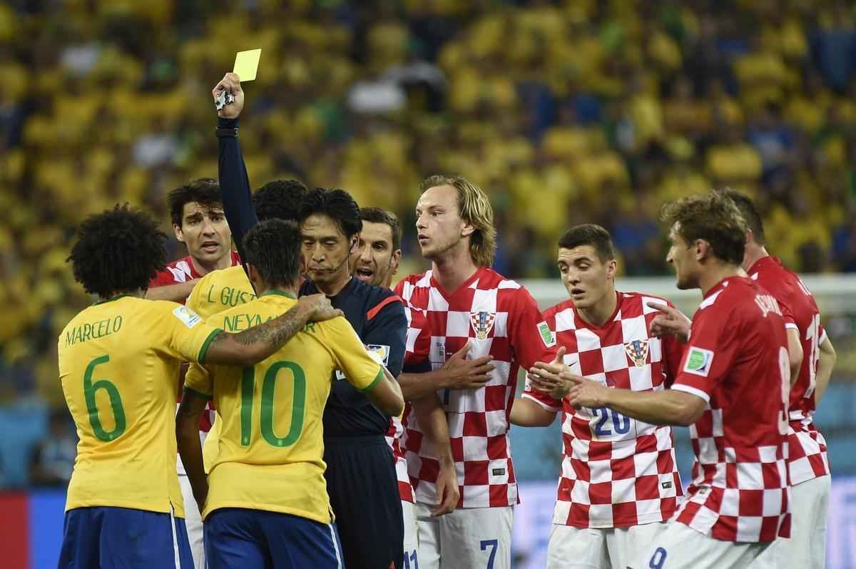 Lances de Brasil e Crocia, na Arena Itaquero, pela partida de abertura da Copa do Mundo